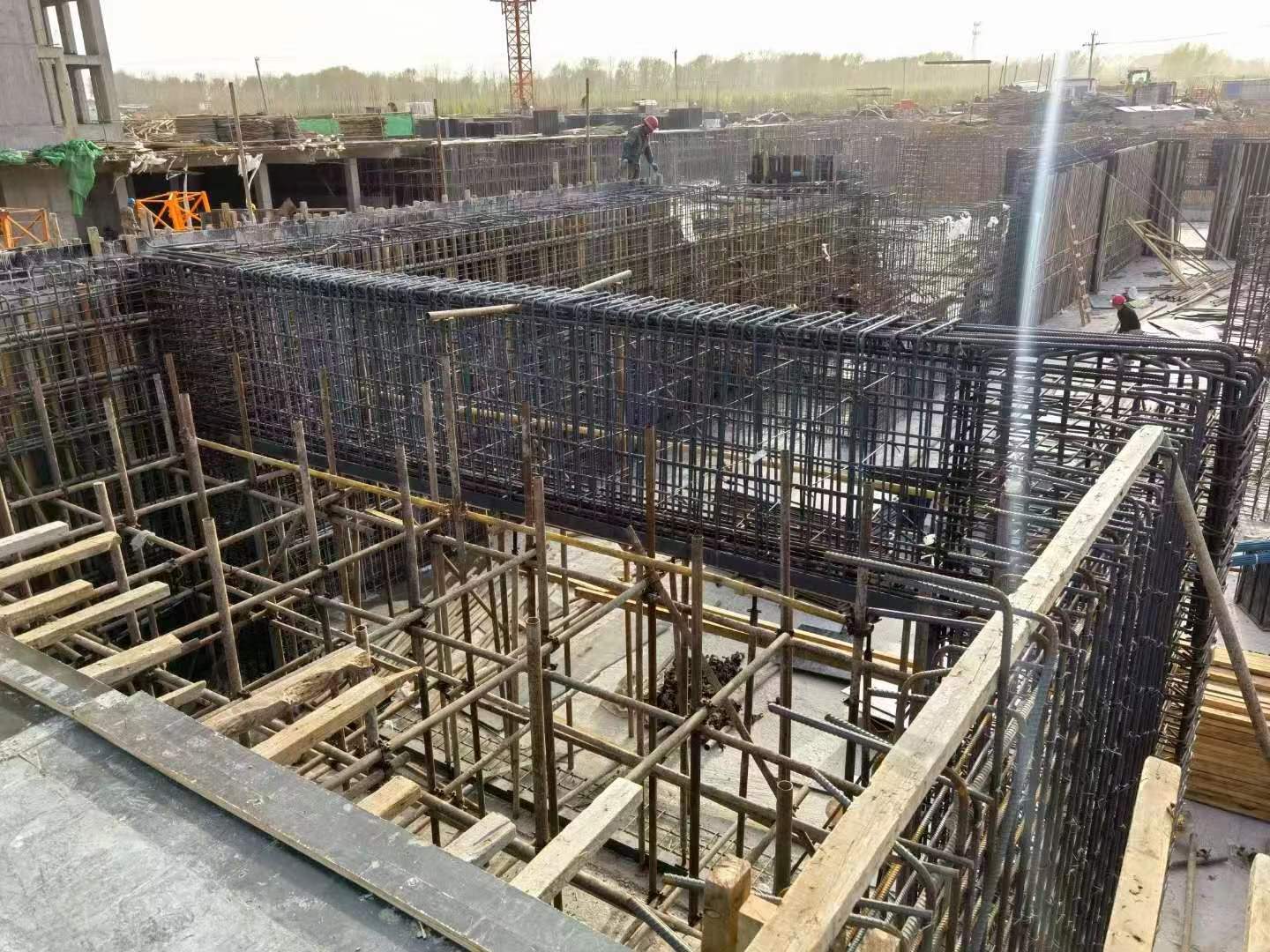 广州建筑基础筏板施工时混凝土有哪些常见问题?